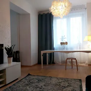 Apartment Koszykowa 1, Warsaw