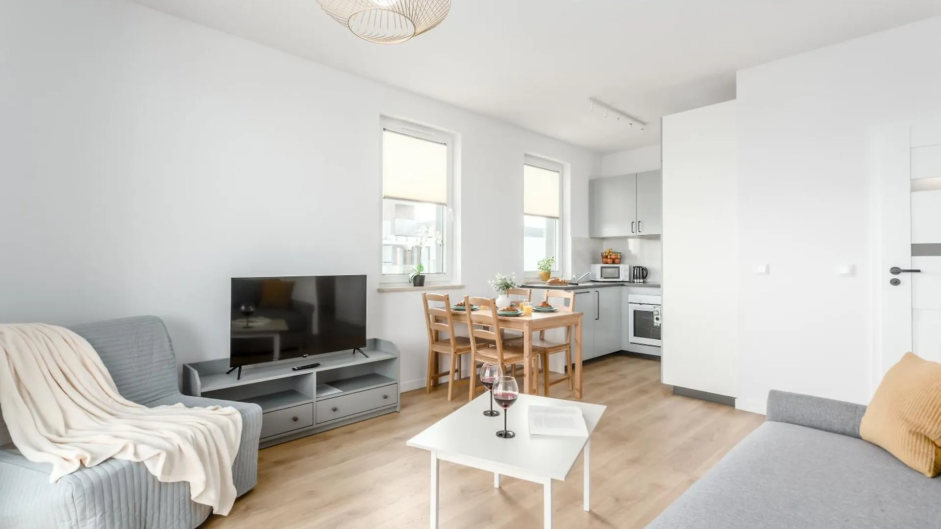 Praga Residence Premium Warsaw 0*,  Poland